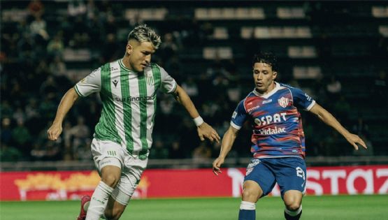 Unión sólo igualó en Banfield pero sigue liderando