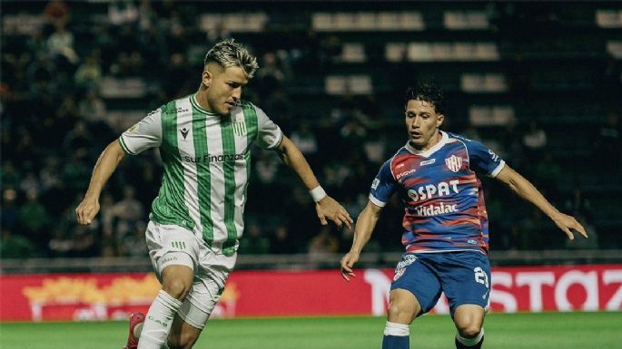 Unión sólo igualó en Banfield pero sigue liderando