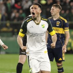 Defensa y Justicia sorprendió a Boca sobre el final