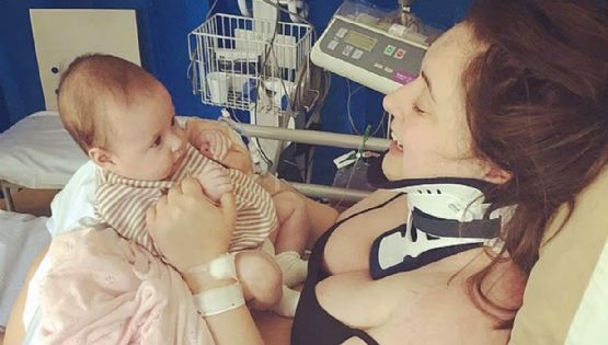 Una mujer bostezó tan fuerte que se quebró el cuello 