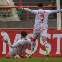 El gol que abrió Aldosivi-Argentinos Juniors fue culpa de un hincha