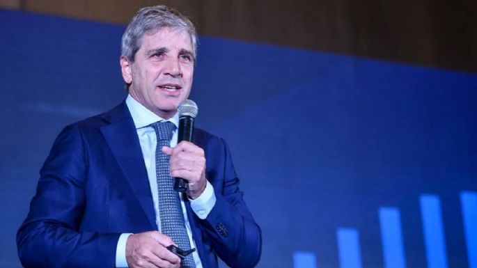 ¿Cómo le fue a los "campeones" que siguieron el consejo de Caputo y compraron dólares?