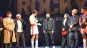 Foto ilustrativa de la nota titulada: Messi fue a ver a Nico Vázquez y revolucionó al público
