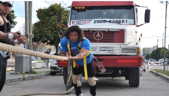 Strongman Tiger: de trabajar la tierra en Mendoza a convertirse en “el hombre más fuerte de la Argentina”