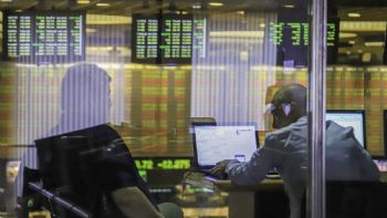 El Riesgo País perforó los 600 puntos, el valor más bajo desde enero