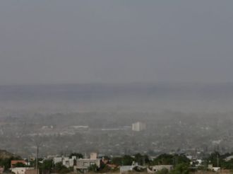Alerta en Mendoza: vuelve el viento Zonda y la máxima será de 29°
