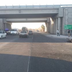 Un motociclista murió tras ser impactado por un auto sin frenos 