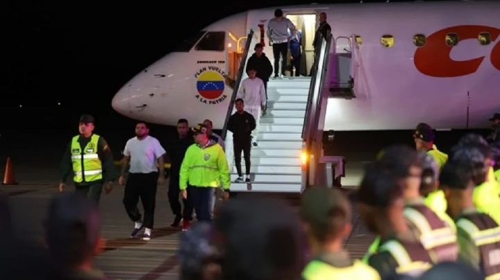 Llegan los deportados argentinos por Trump