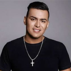 Murió el cantante colombiano Yeison Jiménez  en un accidente de aviación