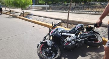 Un motociclista murió tras un violento accidente en la costanera 