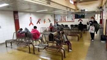 Subió 5 puntos la cantidad de gente que se atiende en la salud pública en Mendoza