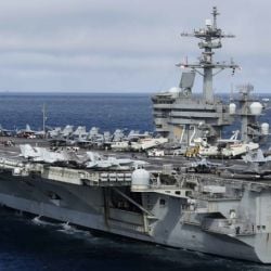 Un portaaviones estadounidense llegó a Medio Oriente
