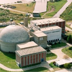 Energía nuclear de la era Milei: de la promesa de ser líder global al desmantelamiento de la política nuclear histórica argentina