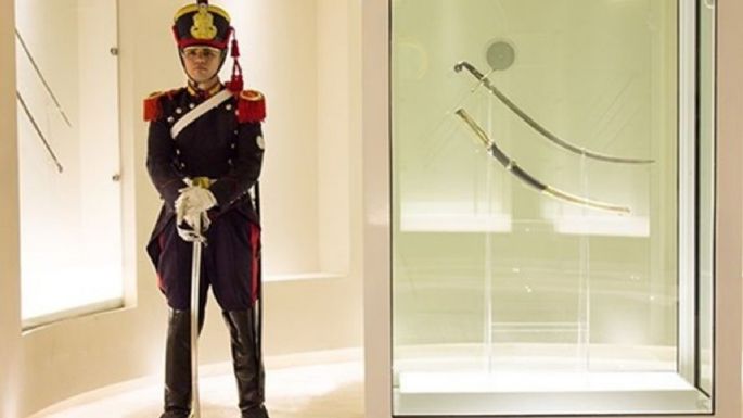 Milei, el sable de San Martín y el nacionalismo popular