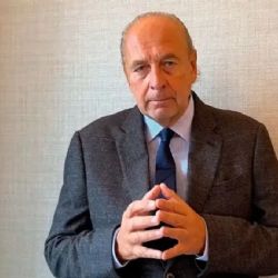 Manzano: “Está bien que no convaliden precios no competitivos para los caños de Vaca Muerta”