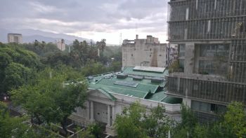 Cayó granizo en el Gran Mendoza y suspendieron el servicio del Metrotranvía