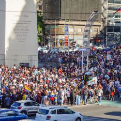Miles de venezolanos festejaron en el Obelisco la caída de Maduro