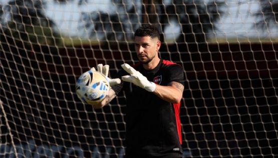 El arquero Gabriel Arias se incorporó a Newell’s