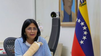 Rodríguez encabezó su primera reunión de gabinete y envió “un mensaje" a Estados Unidos