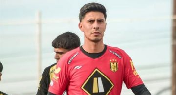 Mauricio Nievas, jugador de Deportivo Madryn, se descompensó y sufrió un paro cardíaco