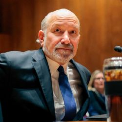 Secretario de Comercio de EEUU admitió haber estado en la isla de Jeffrey Epstein