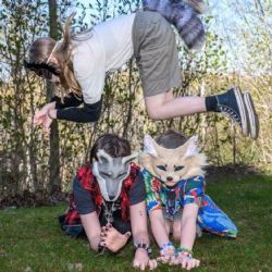 Una mujer denunció que su hija fue atacada por un “therian” en Jesús María 