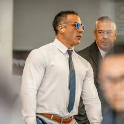 La defensa de Luque solicitó suspender el juicio por la muerte de Diego Maradona