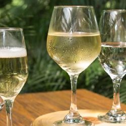 Los puntos clave para lograr que el consumo de vino no siga cayendo