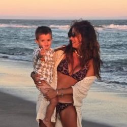 La influencer Flor Rastelli Mella volcó en Villa Gesell y está grave