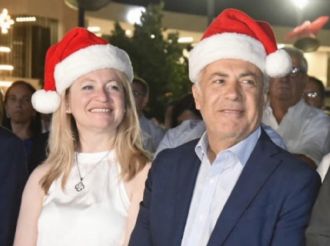 Acusan a Cornejo de "regalarle" una casa a un dirigente de La Cámpora