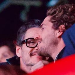 Pedro Pascal y el argentino Rafael Olarra compartieron una salida y reavivaron los rumores de romance 