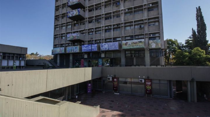 El comunicado de Capital por los municipales que cayeron a un pozo del Centro