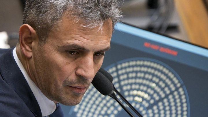 Martín Menem cruzó a Quintela: “Es un mono con un martillo en una cristalería”