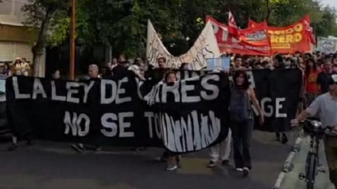 Se registraron incidentes durante la protesta contra la Ley de Glaciares en Mendoza