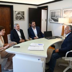 Cornejo eligió dos candidatos para integrar el directorio del EPRE