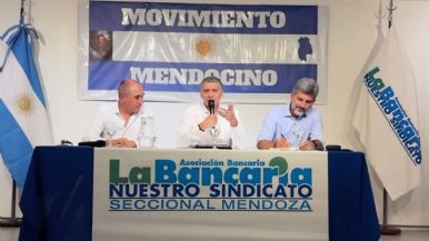 Foto iliustrativa de  Gremios, empresarios y políticos debatieron sobre la reforma laboral