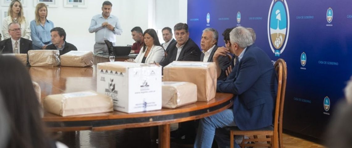 Diez empresas pelean por el tercer tramo de la Doble Vía del Este