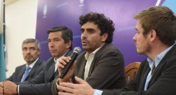 Sorpresa: dos funcionarios abandonan el Ministerio de Gobierno