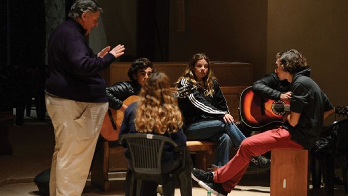 El Vaticano condenó a un cura argentino por abuso y le prohibió acercarse a los niños