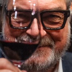 Dolor por la muerte del prestigioso enólogo Michel Rolland