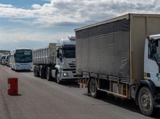 Hasta 66 mil camiones al año podrían dejar de pasar por el Paso Cristo Redentor