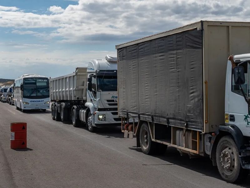 Hasta 66 mil camiones al año podrían dejar de pasar por el Paso Cristo Redentor
