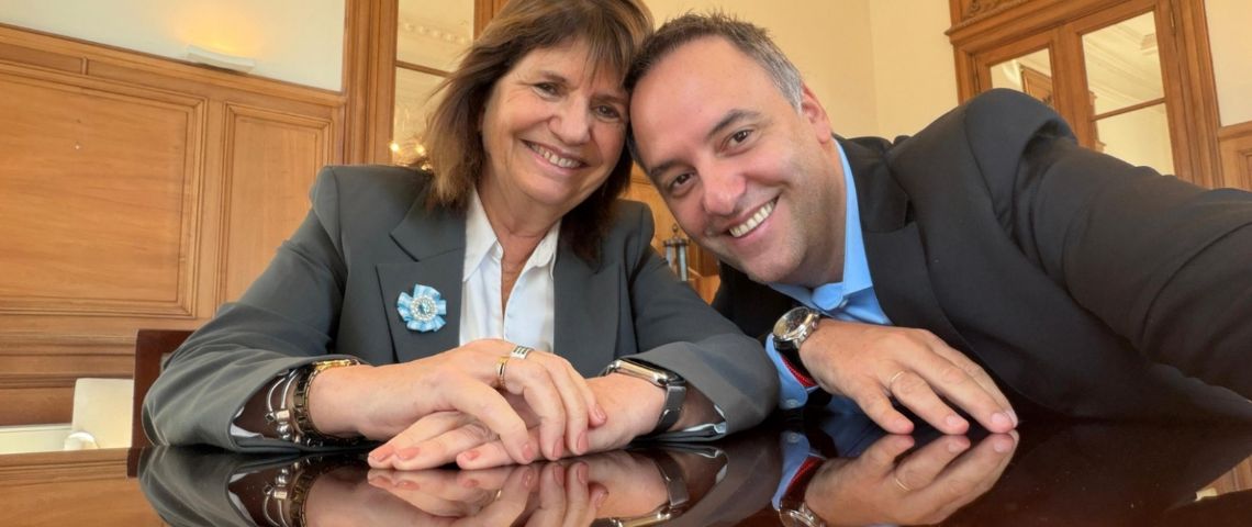 Adorni recibió a Bullrich y Mahiques y el viernes se mostrará con Milei