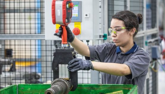 La actividad económica volvió a caer en febrero 