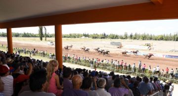 El plan que tiene Diego Costarelli para reconvertir el Hipódromo de Mendoza