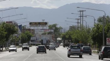 Aderpe alerta por el estado del Carril Rodríguez Peña y el impacto de las obras en el Acceso Este