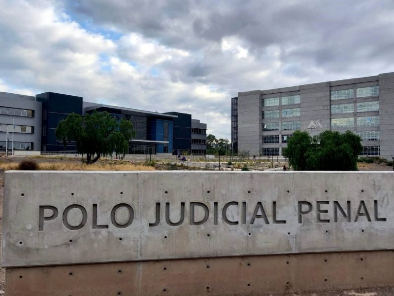 Denunció que fue abusada por su padre y su hermano y tuvo un hijo a raíz de los ultrajes 