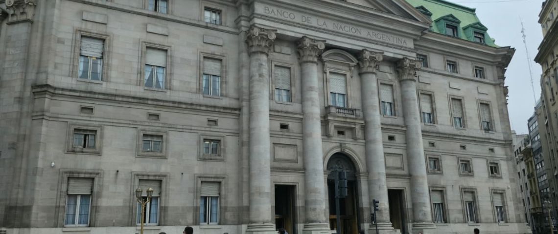 Piden investigar millonarios créditos del Banco Nación a funcionarios y legisladores