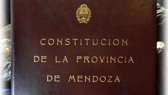 Cornejo pide reformar la Constitución por la autonomía municipal y denuncian a Omar Félix en la Corte