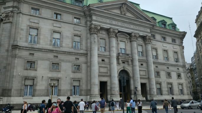 Piden investigar millonarios créditos del Banco Nación a funcionarios y legisladores